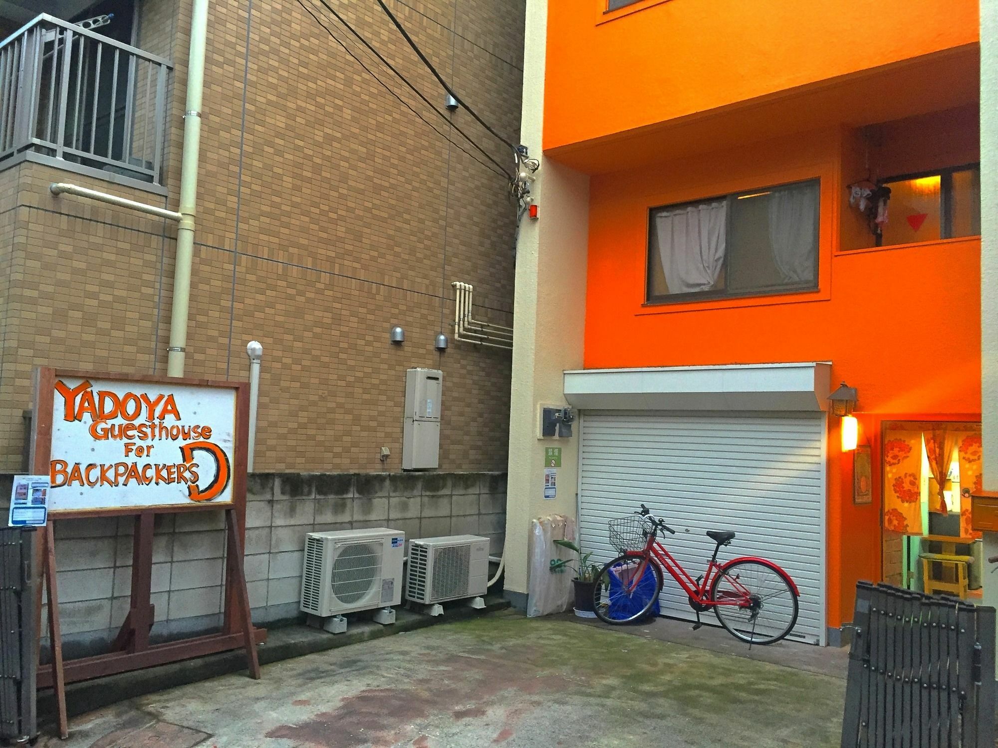 Yadoya Guest House Orange Tokió Kültér fotó